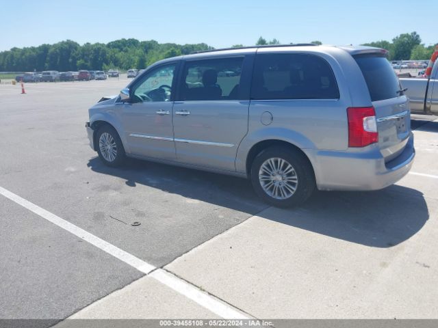2C4RC1CG3GR167093 Chrysler Town & Country Touring-l Anniversary Edition