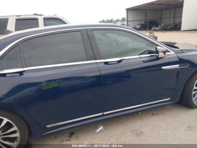 1LN6L9RP2J5603022 Lincoln Continental Reserve