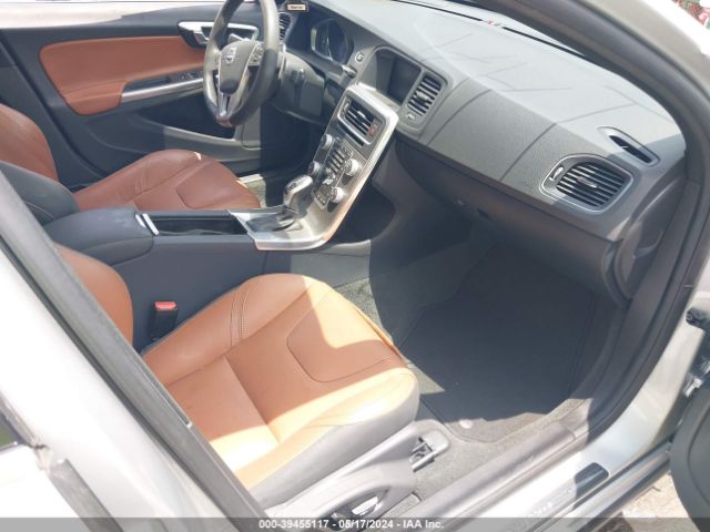 YV126MFK3G2413899 Volvo S60 T5 Drive-e Premier
