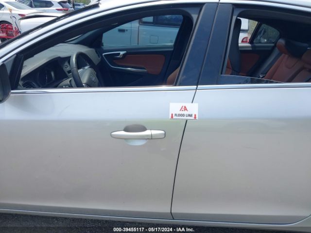 YV126MFK3G2413899 Volvo S60 T5 Drive-e Premier