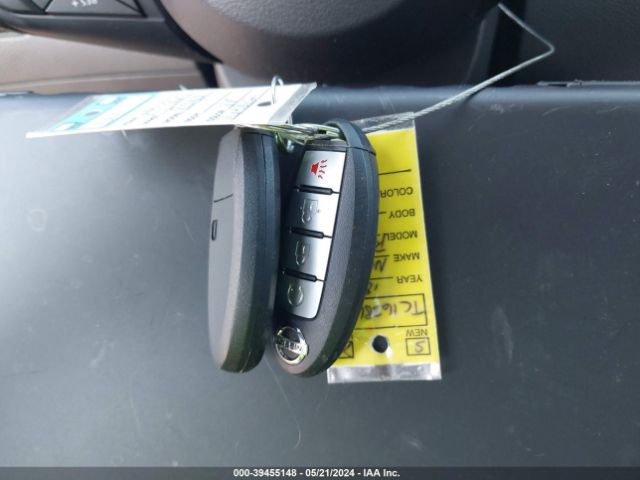 JN1BJ1CP3JW163862 Nissan Rogue Sport Sv