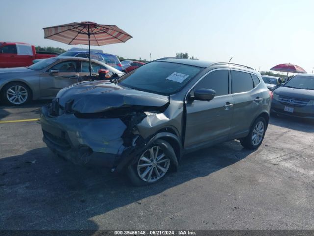 JN1BJ1CP3JW163862 Nissan Rogue Sport Sv