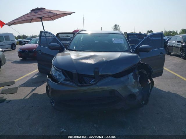 JN1BJ1CP3JW163862 Nissan Rogue Sport Sv