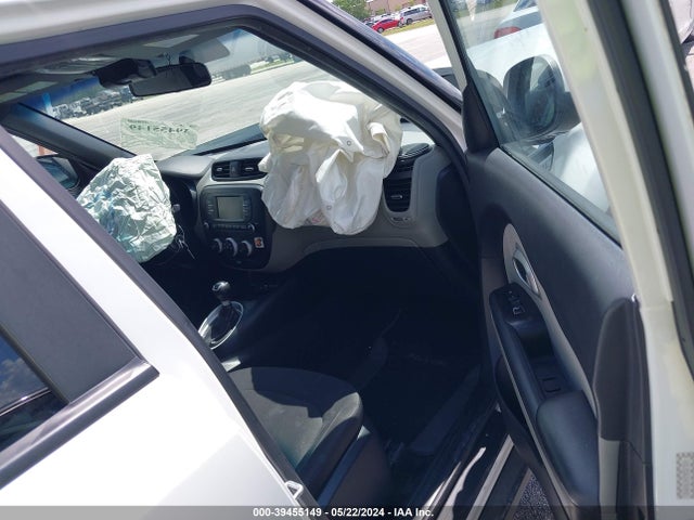 KIA Soul 2017 KNDJN2A20H7480903 Image 5