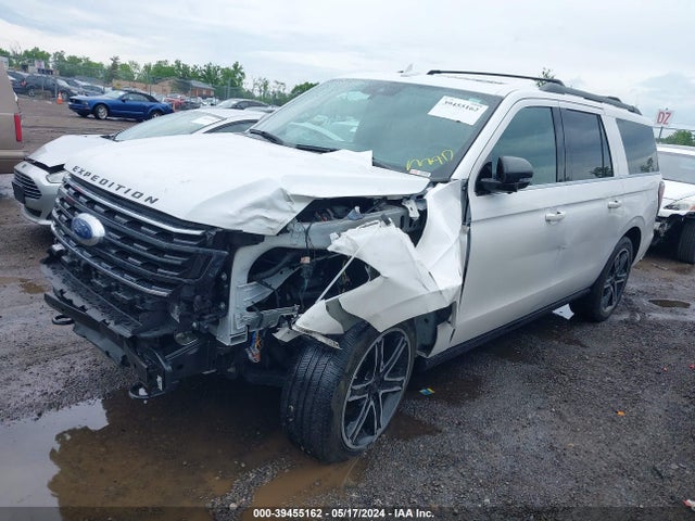 Ford Expedition Max Limited 2019 1FMJK2AT0KEA48425 Image 2