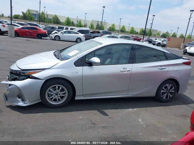 Toyota Prius Prime Premium 2017 JTDKARFP6H3039457 Image 15