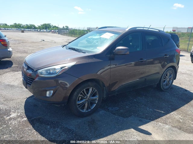 Hyundai TUCSON SE 2015 KM8JU3AG8FU967443 Image 2