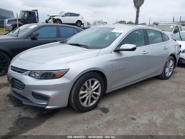 Chevrolet MALIBU LT 2018 1G1ZD5ST7JF197529 Image 2