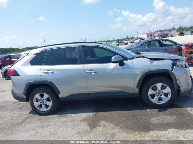 Toyota Rav4 Xle 2020 2T3W1RFV9LC077269 Image 13