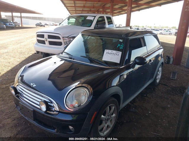 2008 MINI COOPER CLUBMAN WMWML33538TN68168 Photo 1