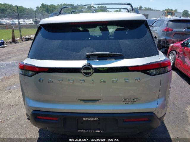 5N1DR3BC0NC244488 Nissan Pathfinder Sv 4wd