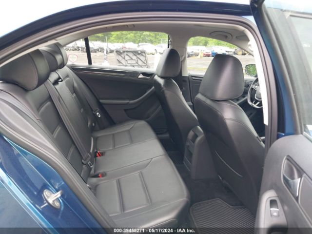 3VWL17AJ5HM410941 Volkswagen Jetta 1.8t Sel/1.8t Sel Premium