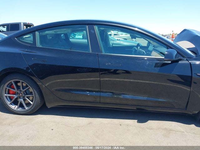 Tesla Model 3 Rear-wheel Drive 2022 5YJ3E1EA6NF333267 Image 12
