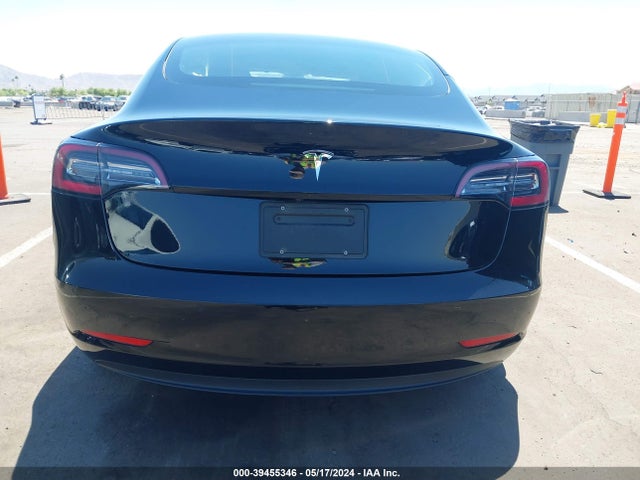 Tesla Model 3 Rear-wheel Drive 2022 5YJ3E1EA6NF333267 Image 15