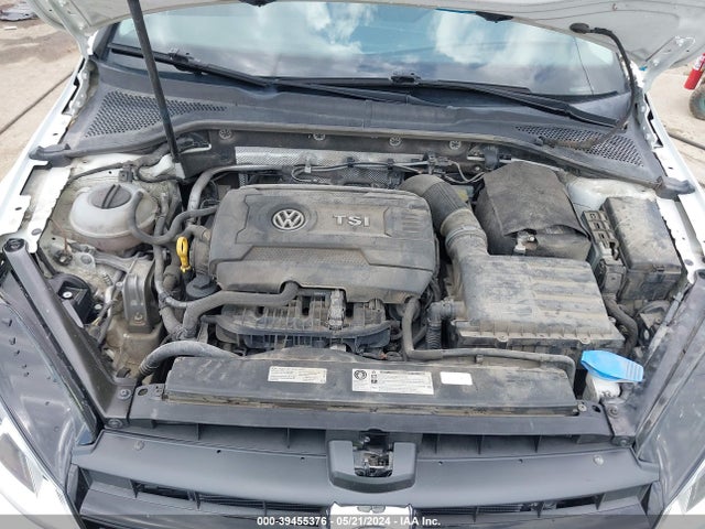 3VWC17AU2GM515848 Volkswagen Golf Sportwagen Tsi S 4-door