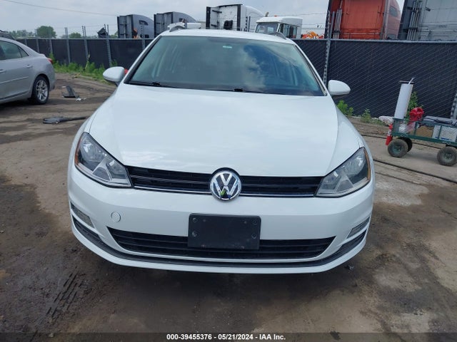 3VWC17AU2GM515848 Volkswagen Golf Sportwagen Tsi S 4-door
