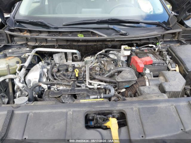 5N1AT3BA1MC739476 Nissan Rogue Sv Fwd