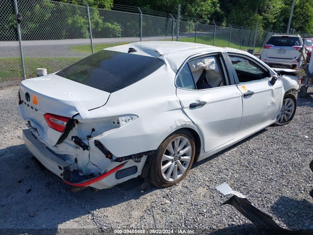 Toyota CAMRY LE 2020 4T1C11AK0LU396844 Image 4