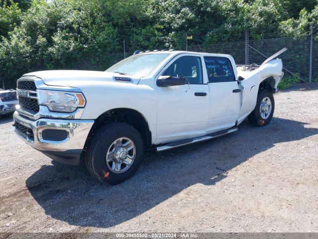 3C6UR5CJ5RG135919 RAM 2500 Tradesman  4x4 6'4 Box