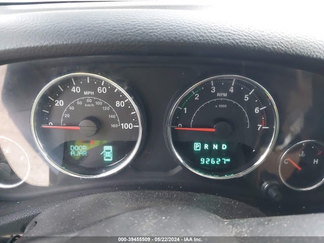 1C4BJWEG1HL737944 Jeep Wrangler Unlimited Sahara 4x4