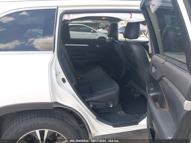 Toyota Highlander Xle V6 2016 5TDKKRFH3GS155038 Image 8