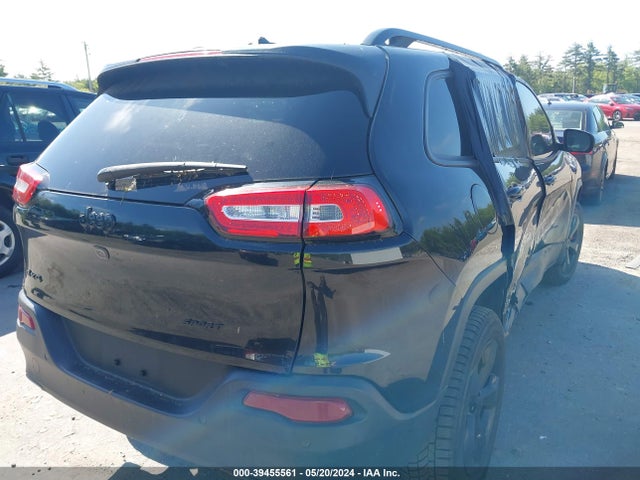 1C4PJMCB3FW756525 Jeep Cherokee Latitude Altitude
