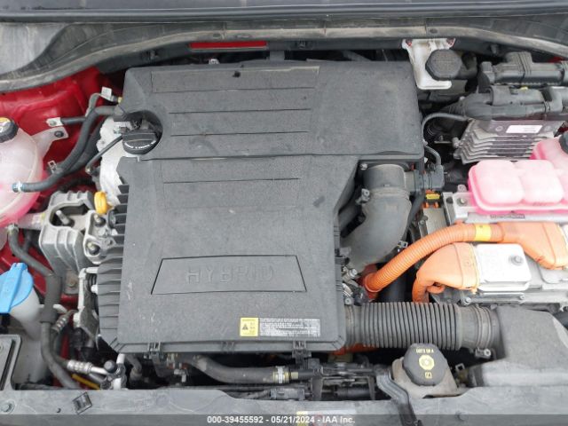 KNDCB3LC9N5512204 KIA NIRO LX