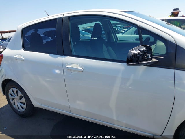 Toyota YARIS L 2015 VNKKTUD35FA037843 Image 13