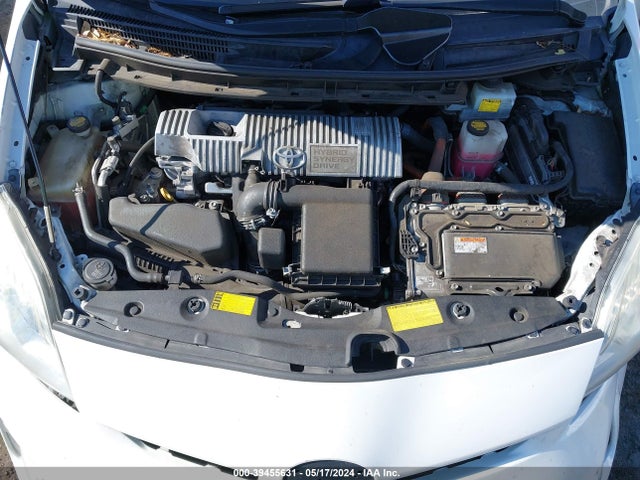 Toyota Prius Two 2014 JTDKN3DU9E1786679 Image 10