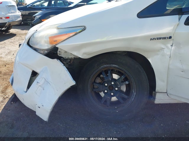 Toyota Prius Two 2014 JTDKN3DU9E1786679 Image 12
