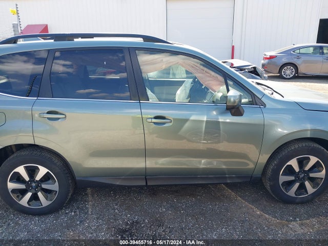 Subaru Forester 2.5i Limited 2017 JF2SJAJC4HH406799 Image 13