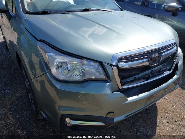 Subaru Forester 2.5i Limited 2017 JF2SJAJC4HH406799 Image 17