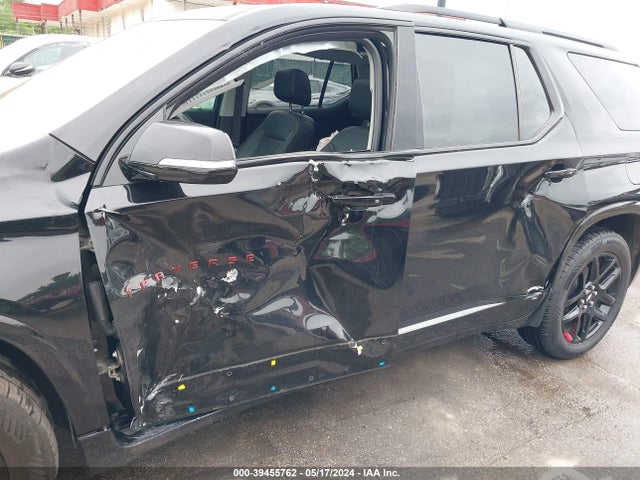 Chevrolet Traverse Premier 2018 1GNERKKWXJJ121002 Image 6