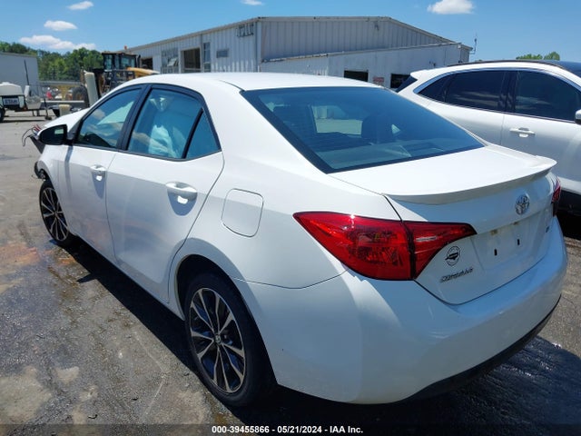 Toyota COROLLA SE 2019 5YFBURHE0KP869434 Image 3
