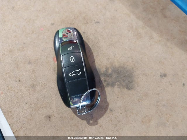 2013 PORSCHE CAYENNE WP1AB2A28DLA83805 Photo 10