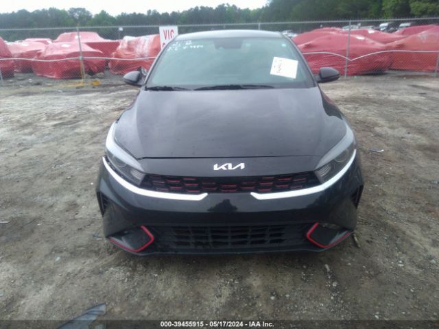 3KPF54AD9NE489484 KIA Forte Gt-line