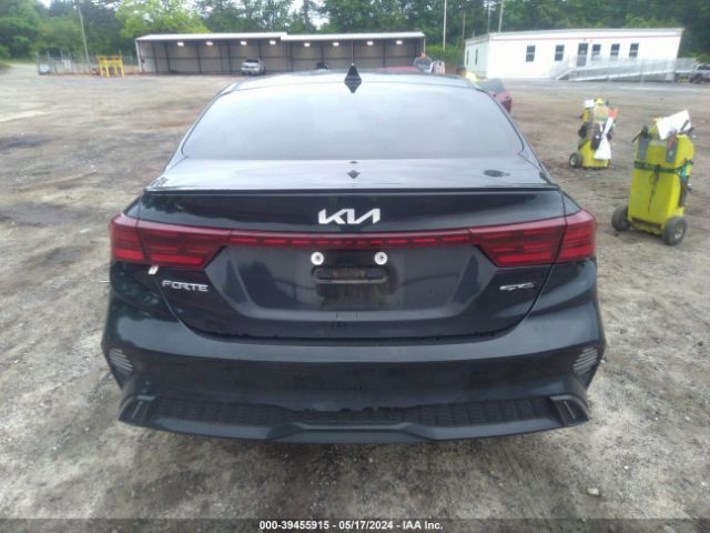 3KPF54AD9NE489484 KIA Forte Gt-line