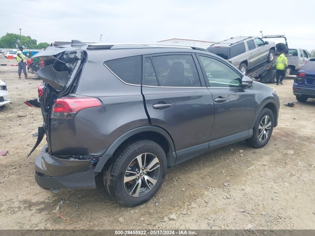 Toyota Rav4 Xle 2017 JTMWFREV3HJ133567 Image 4