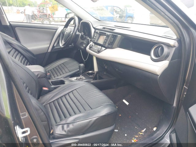 Toyota Rav4 Xle 2017 JTMWFREV3HJ133567 Image 5