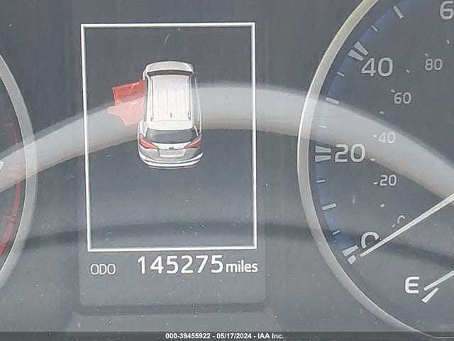 Toyota Rav4 Xle 2017 JTMWFREV3HJ133567 Image 7