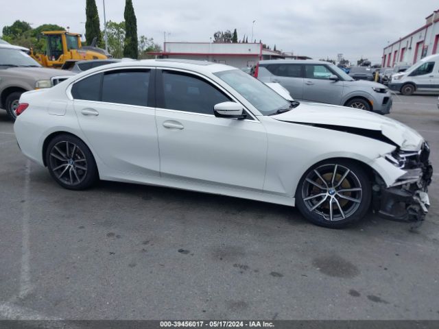WBA5R1C50KAJ99117 BMW 330I