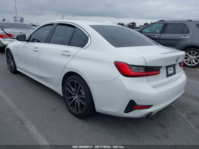 WBA5R1C50KAJ99117 BMW 330I