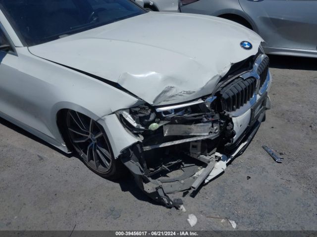 WBA5R1C50KAJ99117 BMW 330I