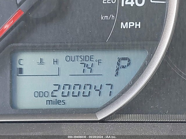Toyota Rav4 Xle 2015 JTMRFREV5FJ050832 Image 16