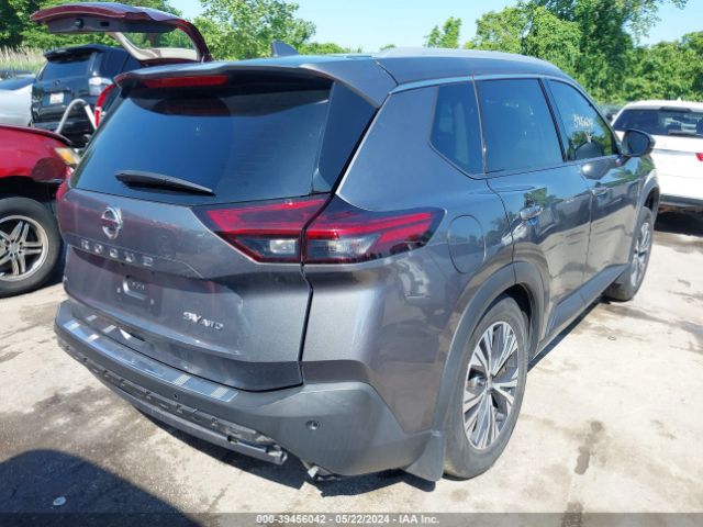 5N1AT3BB7MC823598 Nissan Rogue Sv Intelligent Awd