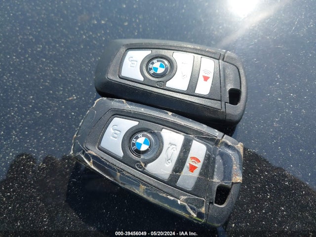 BMW 320i Xdrive 2018 WBA8E5G51JNU47652 Image 11