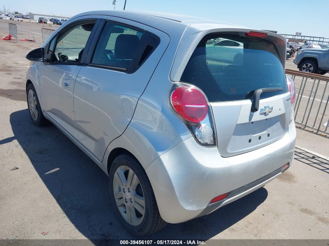 Chevrolet Spark 1lt Auto 2014 KL8CD6S92EC541582 Image 3