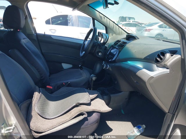 Chevrolet Spark 1lt Auto 2014 KL8CD6S92EC541582 Image 5