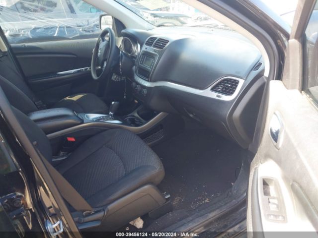 3C4PDCAB7JT444162 Dodge JOURNEY SE