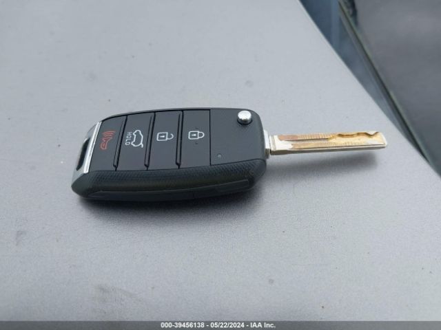 KNDPM3AC3J7456483 KIA Sportage Lx